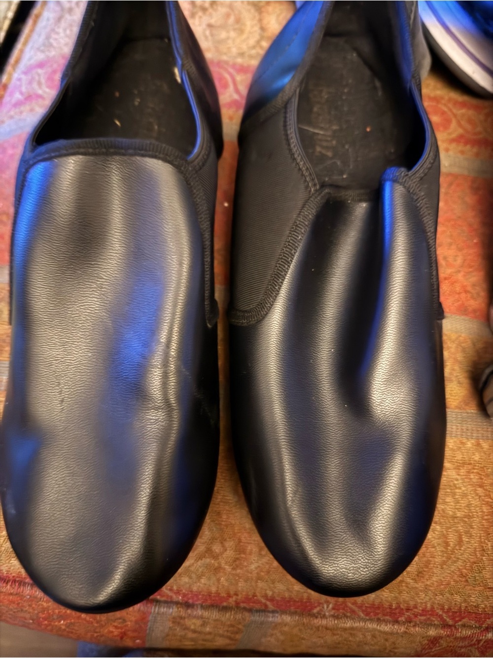 Women's Black Slip-On Flats — tap shoesComfortable Everyday Loafers